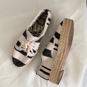 Platform Sneakers White and Blue Strips